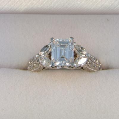 CroppedImage400400 1.01ct si d ec ring2