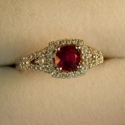 CroppedImage400400 89ct mozambique ruby ring