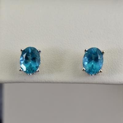 CroppedImage400400 neonapatitestuds