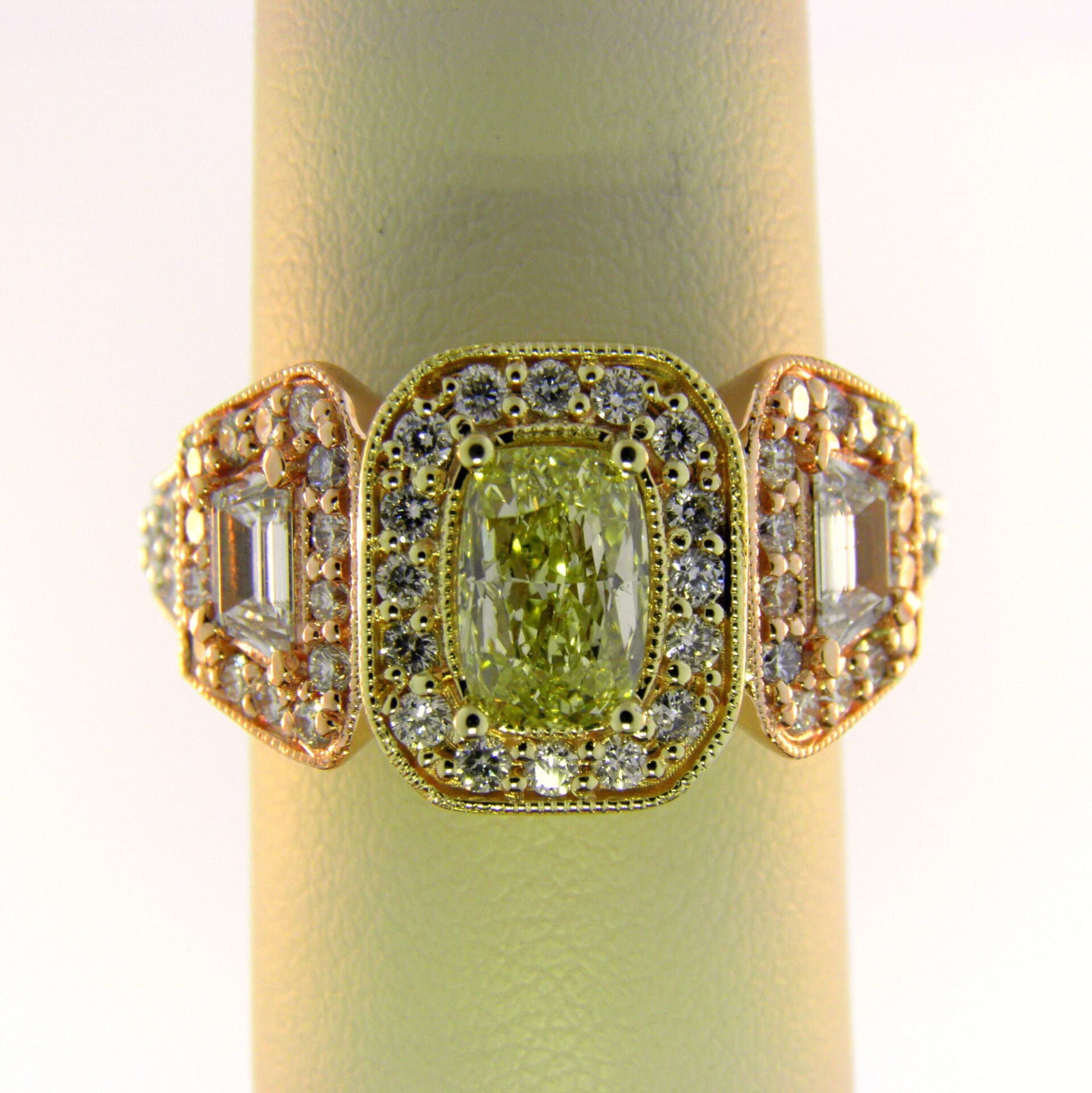 yellowdiamthreepiececastring