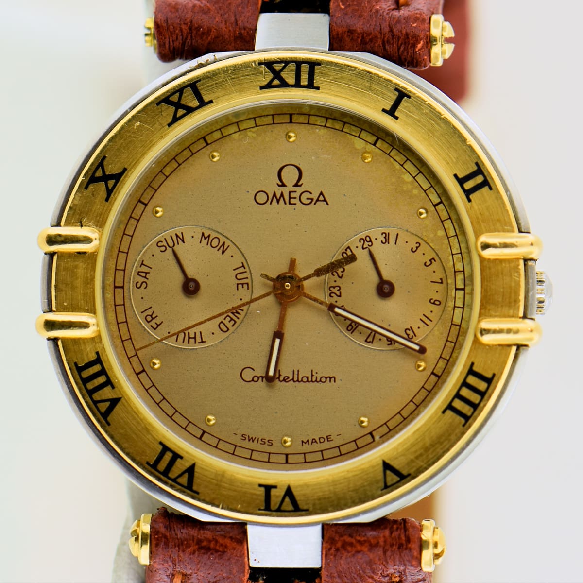 1980s Omega Constellation Quartz Calendar Wrist Watch | Exquisite